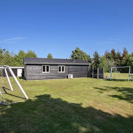 6 Person In Vaeggerlose *